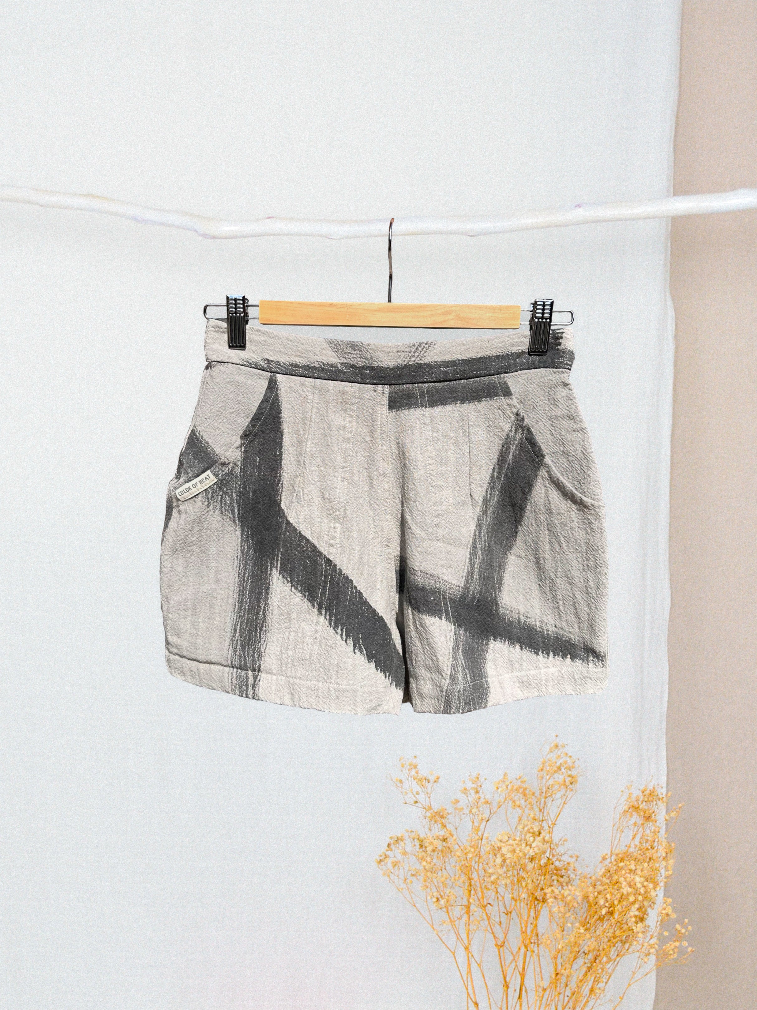 Shorts: Medium Slim